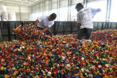 La juntada de tapitas a beneficio del hospital Garrahan es récord mundial