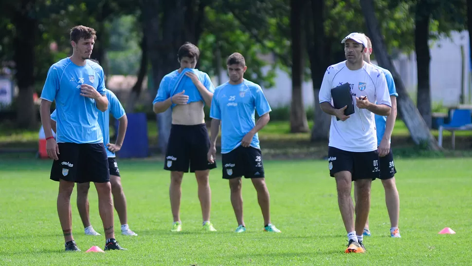 OBJETIVO: PRIMERA. Dependiendo de los resultados de este fin de semana, a Atlético podría alcanzarle hasta un empate. ARCHIVO LA GACETA / FOTO DE ANALÍA JARAMILLO