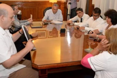 Acuerdan los cambios a la carrera sanitaria