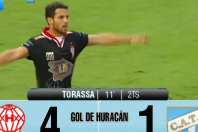 Mirá cómo Torassa puso el 4-1 y liquidó el partido