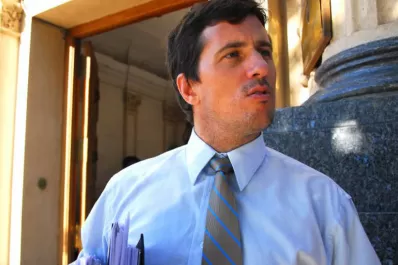 Procesaron y embargaron a dos fiscales por demorar una investigación contra Lázaro Baez