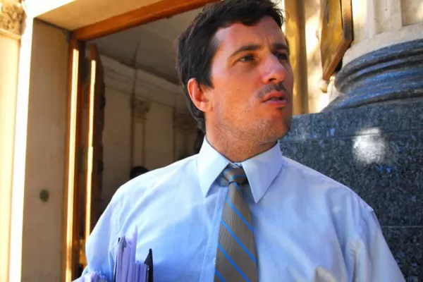 Procesaron y embargaron a dos fiscales por demorar una investigación contra Lázaro Baez