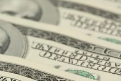 El dólar paralelo salta tras el canje del Boden 2015