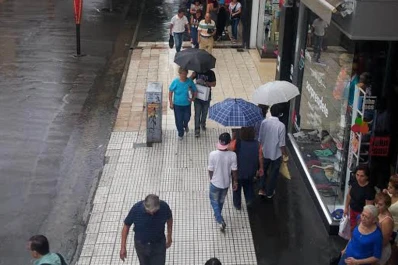 La lluvia se quedaría en Tucumán hasta mañana, al menos