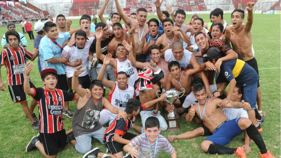 A ESPERAR. La Florida, campeón de la Liga, debutará en la segunda fecha contra Sportivo Guzmán. (LA GACETA/Héctor Peralta)