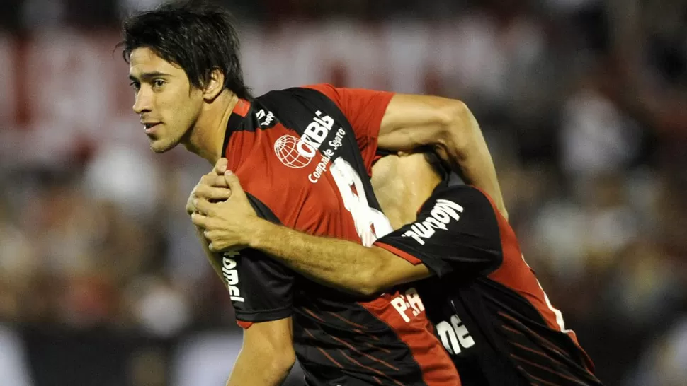 NUEVA APUESTA. El club xeneize contrató al ex Newell's, que tuvo una pésima temporada en España. FOTO TOMADA DE ESPORTE.UOL.COM.BR