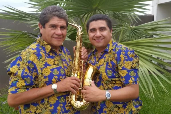 A bailar y cantar con Los Avelinos en su cumpleaños 60