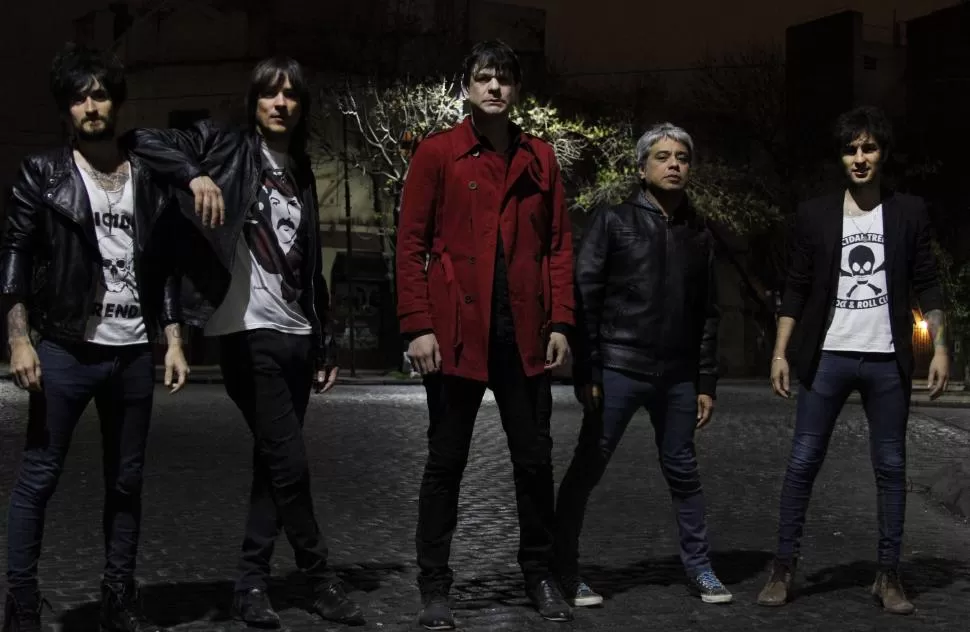 BANDA DE BARRIO. La bada se reconoce dentro del género del rock barrial. prensa jóvenes pordioseros