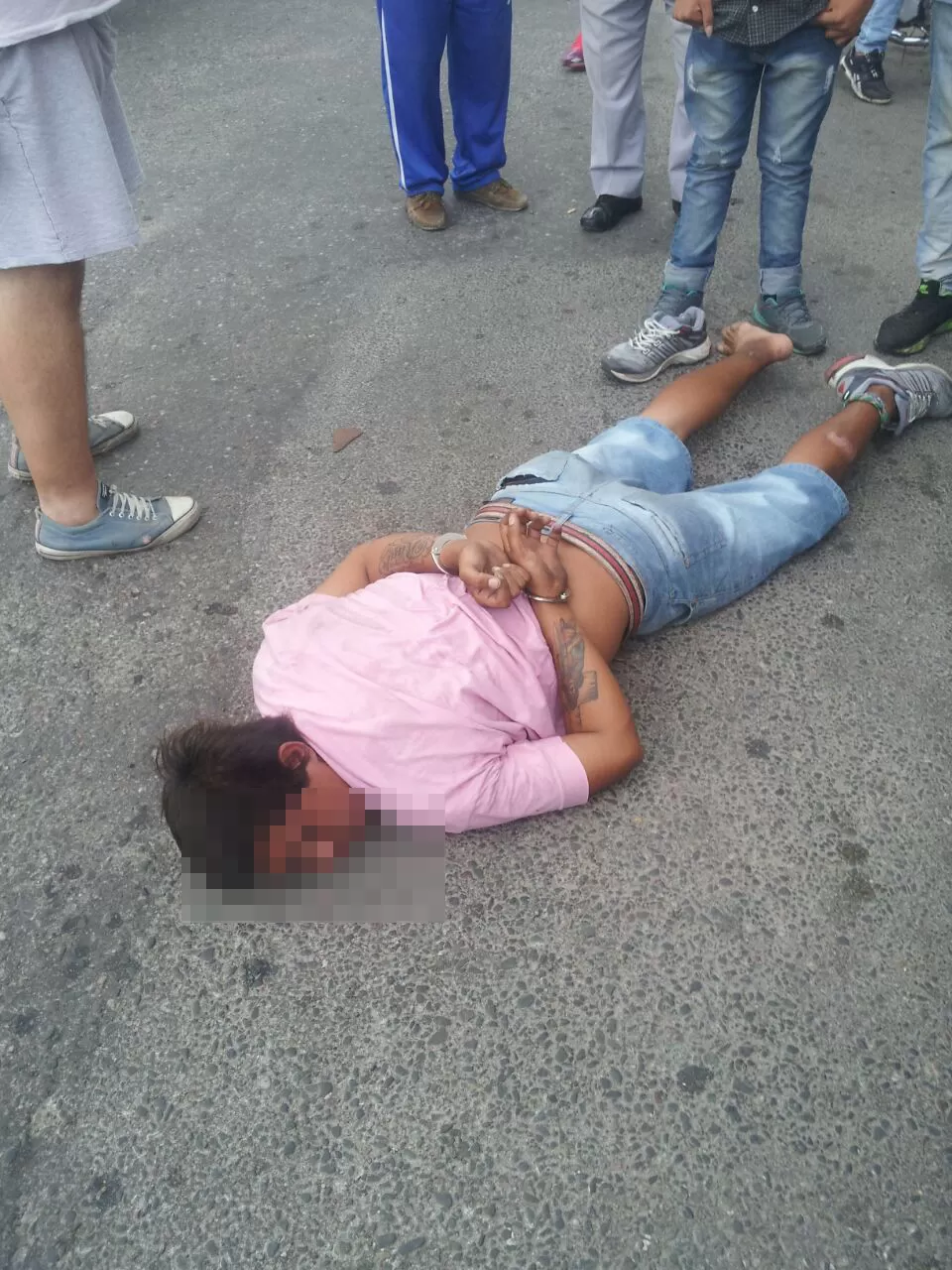 CON ANTECEDENTES. El detenido ya había sido arrestado por robos fotos: la gaceta en whatsapp