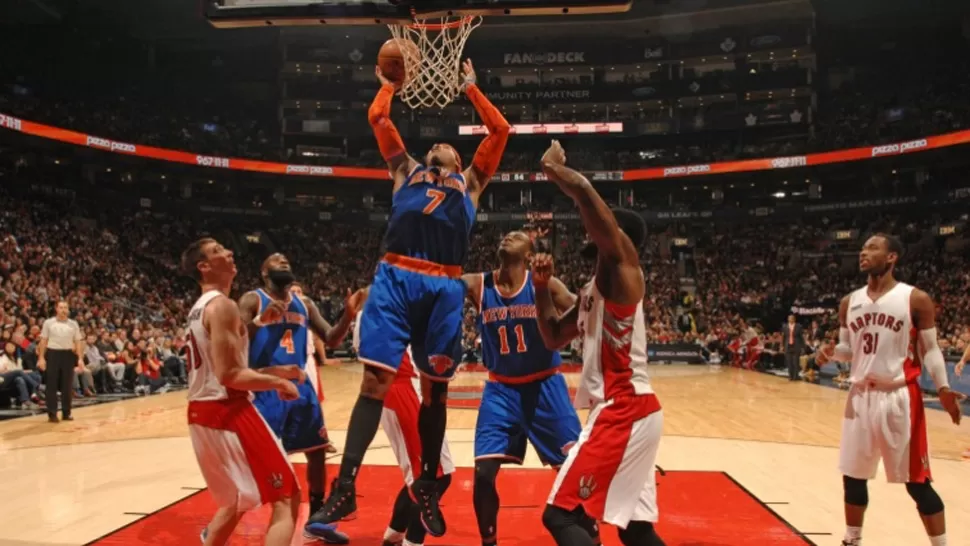 EN SOLEDAD. Melo Anthony anotó 28 puntos pero su equipo no reacciona. FOTO TOMADA DE NBA.COM/KNICKS