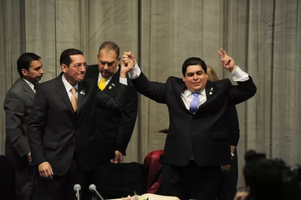 La Cámpora vuelve a la UNT y llegan fondos frescos