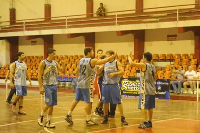 Cuatro aspirantes buscan los dos cupos para la final