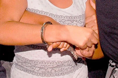 Detienen a una tucumana por el robo de 40.000 dólares en Las Termas