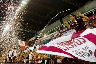 La interna en la barra de Lanús se cobró otra vida