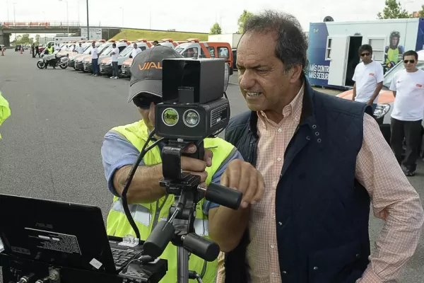 Scioli supervisó controles viales y convocó a ofrecer precios razonables