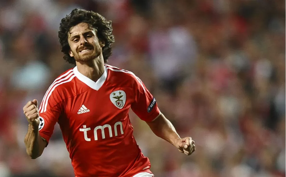 AÑOS A. Aimar fue figura en su estapa en Benfica, de Portugal, donde estuvo cinco temporadas.