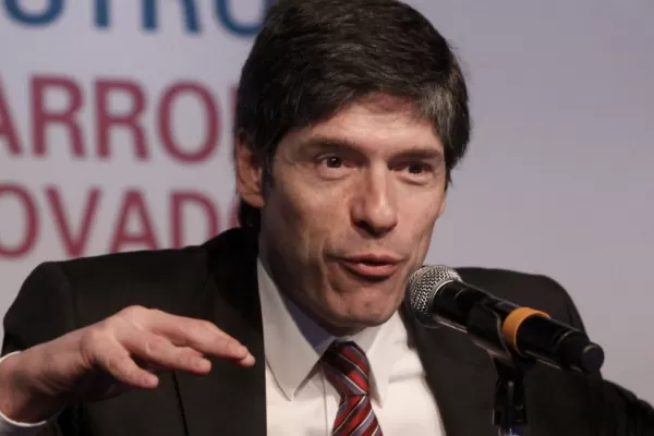 Abal Medina: Cristina es la Maradona de la política