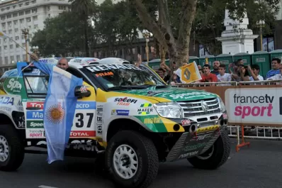 Comenzó el Dakar: los pilotos recorren el tramo Buenos Aires-Córdoba