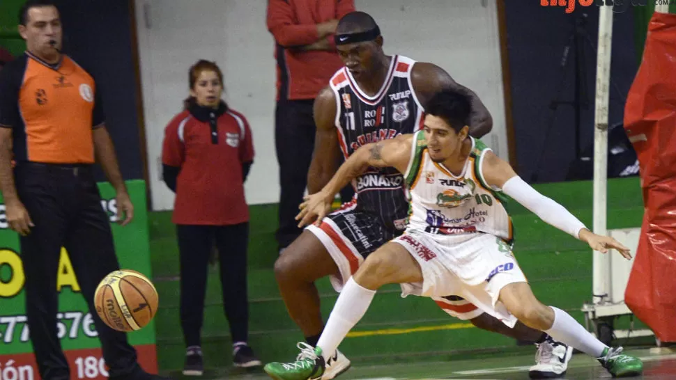 EMBLEMA CONCORDIENSE. Eduardo Gamboa es el máximo anotador de Estudiantes de Concordia en la LNB.
FOTO TOMADA DE INFOLIGA.COM.AR