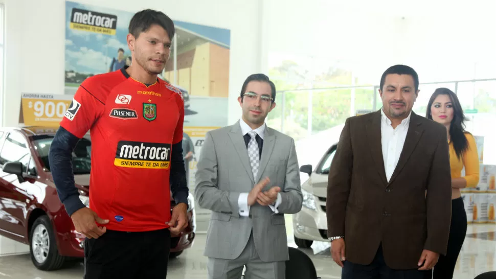 TIEMPO PASADO. Mieres viene de jugar una temporada en Deportivo Cuenca, de Ecuador. FOTO TOMADA DE WWW.BENDITOFUTBOL.COM