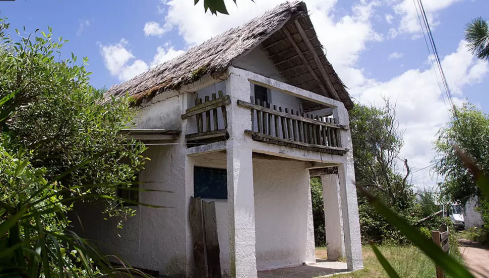 URUGUAY. Esta es la casa que había alquilado la familia de la adolescente asesinada para pasar las vacaciones. FOTO TOMADA DE LANACION.COM.AR