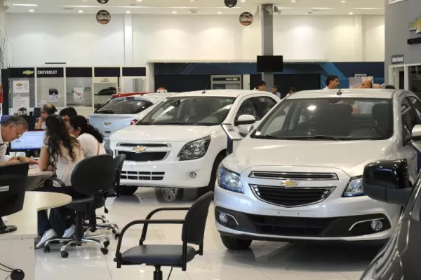 Concesionarios esperan recuperar las ventas