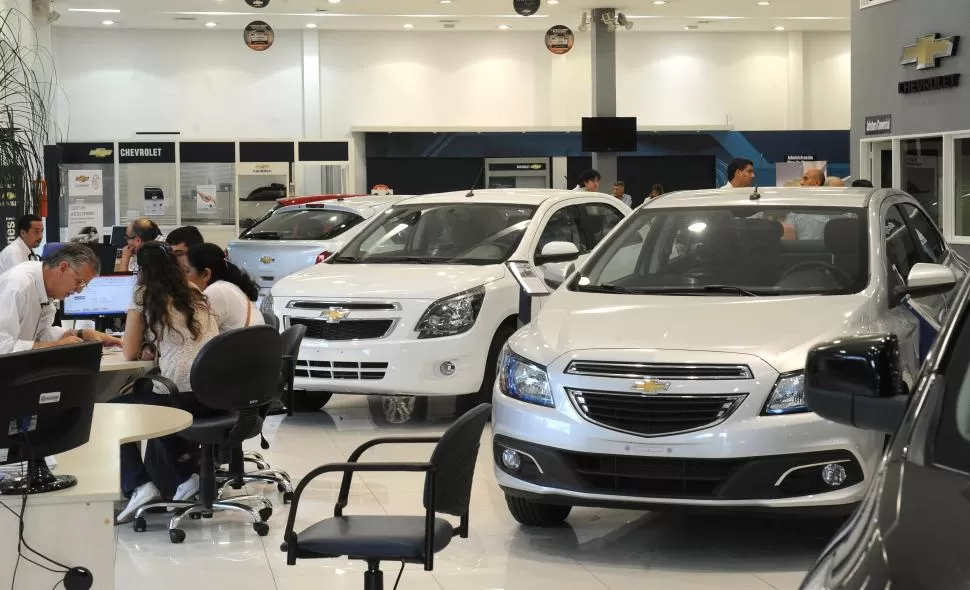 UN ENVÍON. Los empresarios del sector automotriz destacaron el impulso del Procreauto, pero afirmaron que fue insuficiente para recuperar ventas. la gaceta / foto de Hector Peralta(archivo)