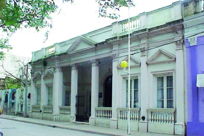 Se cansaron y retiraron sus fondos del Banco Nación