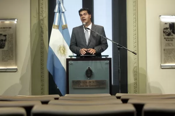 Capitanich denuncia un plan en su contra