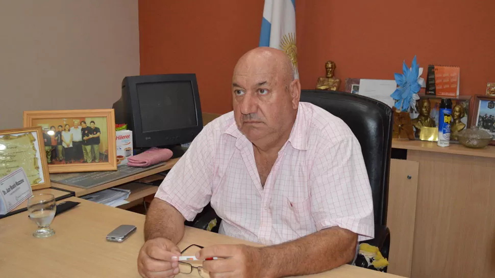 DEMANDADO. Además de las escandalosas fotos, cinco concejales acusaron a Mazzone por un faltante de dinero. FOTO DE LA GACETA SALTA
