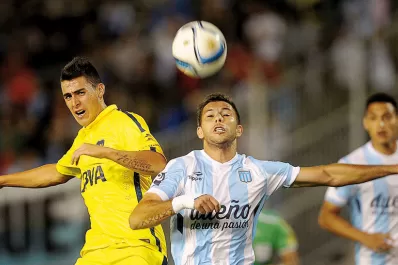Racing goleó a Boca en Mar del Plata