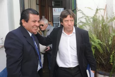 “Cano no quiere gobernar, sino ser senador eterno”