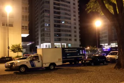 La muerte de Nisman: la puerta estaba cerrada desde adentro y el cuerpo, en el baño