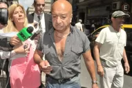 La puerta de servicio al departamento de Nisman estaba abierta, afirma el cerrajero