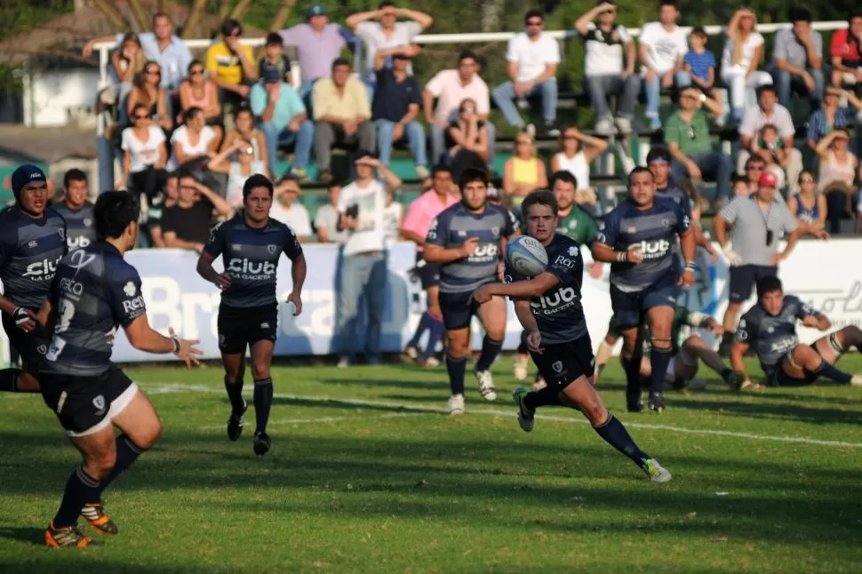 INCORPORADO. Martín Arregui, de Universitario, se sumó al plantel “naranja”. la gaceta / foto de inés quinteros orio (archivo)