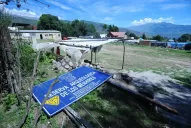 Las carpas y los juegos mecánicos invadieron ilegalmente el predio de la reserva arqueológica