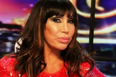 Moria Casán entre… ¿hombres, sexo y droga?