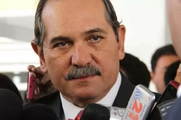 La muerte de Nisman afecta a la democracia, según Alperovich