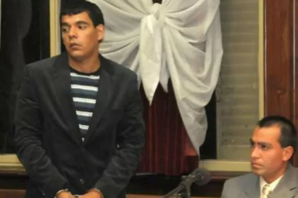 Temen por la seguridad de Lucas González y piden que lo cambien de pabellón