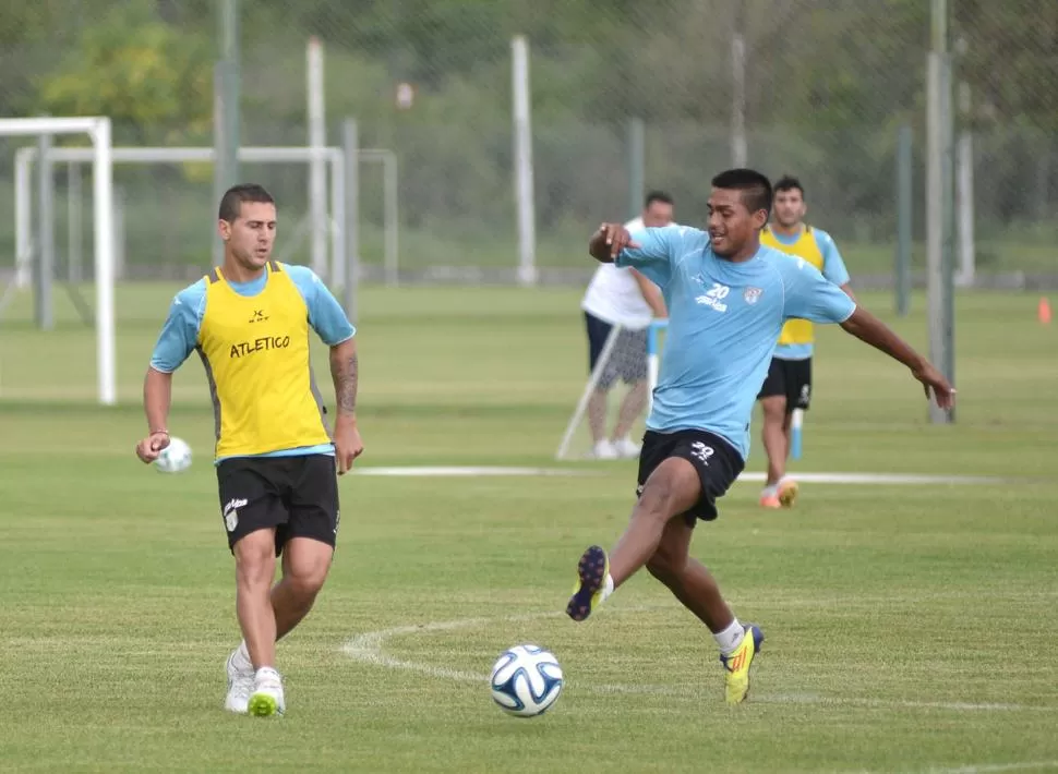 OTRO ESCENARIO. Ontivero y Bianchi fueron parte de la pretemporada en Salta. Ahora, el complejo de Ojo de Agua es la sede. la gaceta / foto de carlos maría vergara