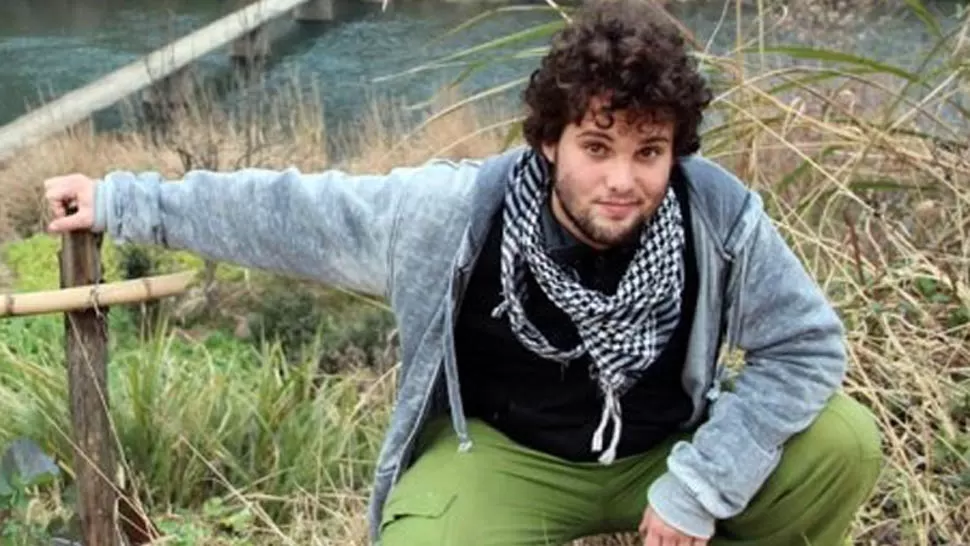 MOTIVO RIDÍCULO. El argentino dijo que lo detuvieron por dos hojas de marihuana. FOTO DE ARGNOTICIAS.COM