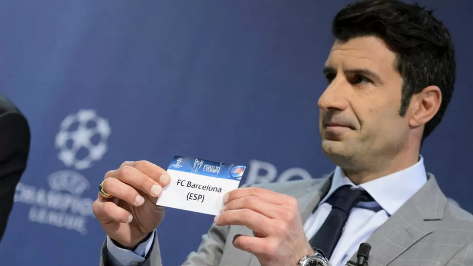 AGRADECIDO DEL FÚTBOL. Figo dice que quere devolverle algo al deporte en el que brilló.
FOTO TOMADA DE www.lavanguardia.com