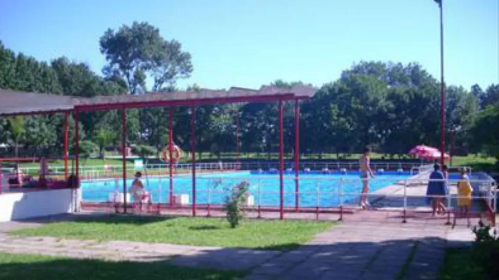 LISTA. El agua de la pileta fue cambiada luego del fallecimiento del joven, y está lista para ser reutilizada. (FOTO ARCHIVO)