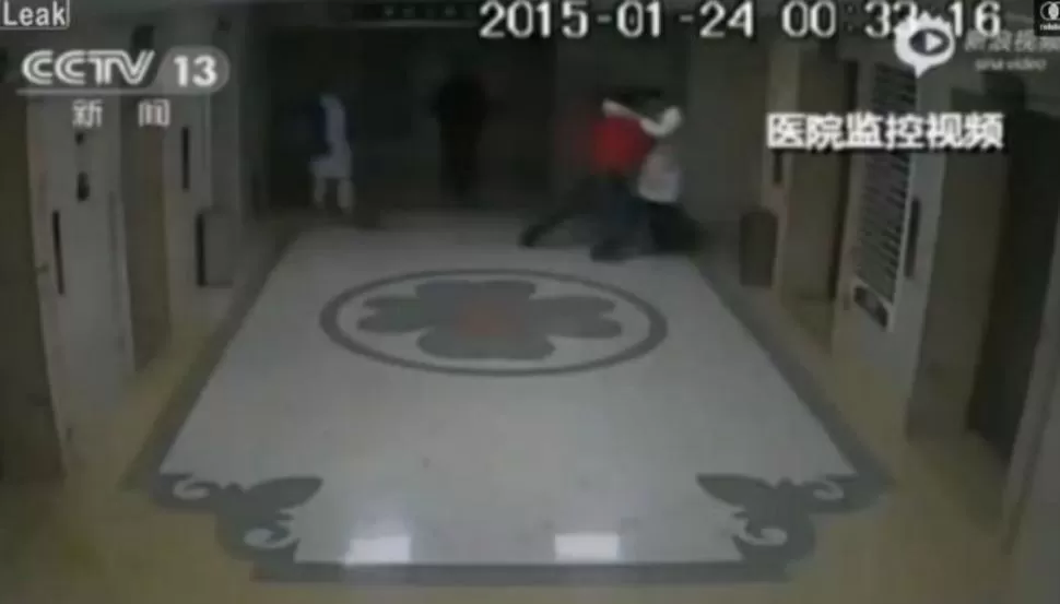 Video: peleaban por la vida y terminaron muertos