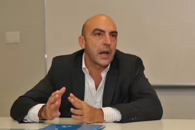 Bulat, ese gran tipo que dejó la “economía descubierta”