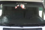 Atacaron a pedradas dos ambulancias del Siprosa