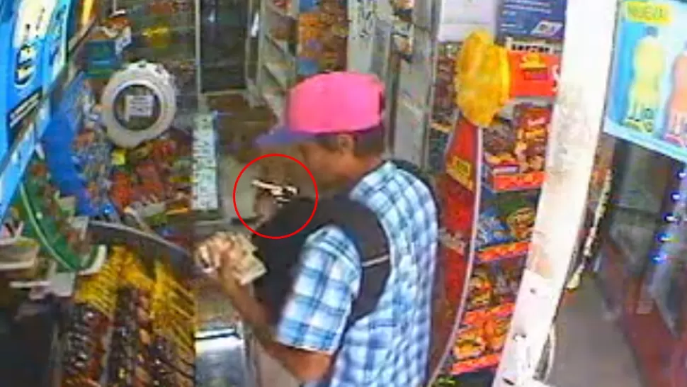 ROBO EXPRÉS. El atraco duró apenas 30 segundos. CAPTURA DE VIDEO