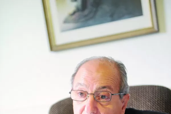 Gandur pondrá en funciones a cinco jueces