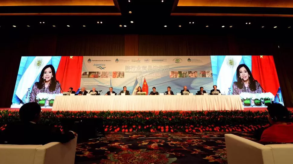 EN BUSCA DE INVERSIONES. LA Presidente participó del encuentro con empresarios chinos. FOTO TOMADA DE TWITTER.COM/CFKARGENTINA