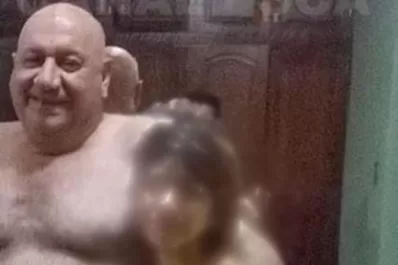 Se filtraron fotos en donde se ve a Mazzone casi desnudo